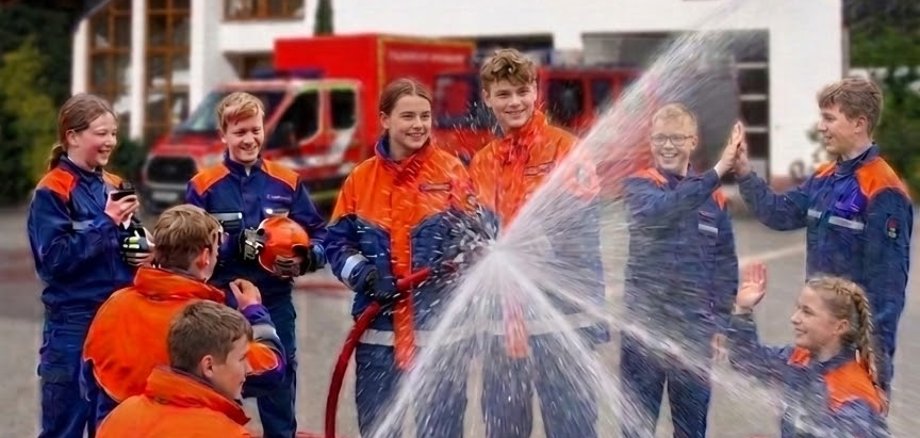 ÜBUNGSABEND: JEDEN MITTWOCH KONTAKT: 0171/23456789 - 1